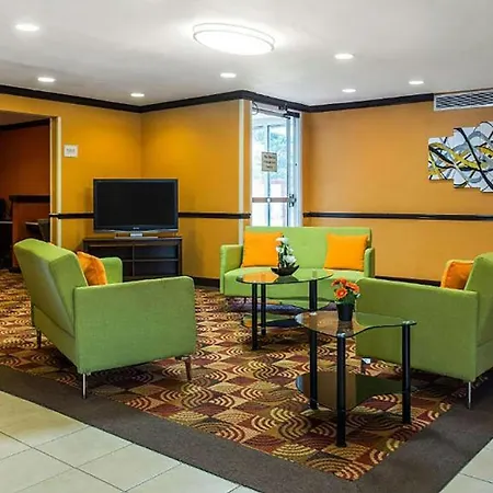 Studios & Suites 4 Less Charlotte-2